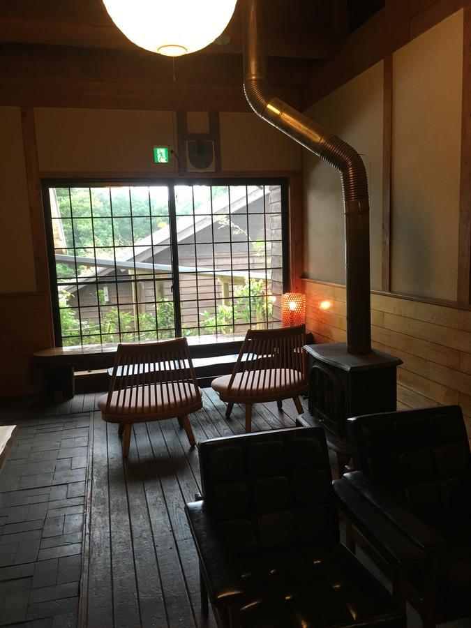 Hôtel 山荘 紗羅樹 Syaranoki à Yufu Extérieur photo